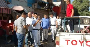 ضبط ومصادرة 162 مخالفة فى حملة مكبرة لرفع الإشغالات بمركز أخميم فى سوهاج