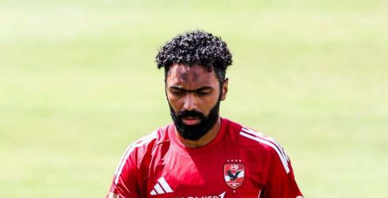 وفاة خال حسين الشحات نجم الأهلي