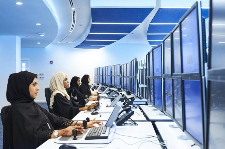 «دي بي ورلد».. منظومة اقتصادية مع 115 ألف وظيفة في 79 دولة