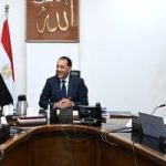 رئيس الوزراء يتابع توفير المنتجات البترولية وسداد مستحقات الشركاء الأجانب في القطاع