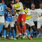 الدوري الإيطالي - الـ 1-0 مستمرة مع روما.. ونابولي ينتصر في الثواني الأخيرة
                
                انتصر روما على بيزا بنتيجة 1-0 في الجولة الثانية من الإيطالي، وتفوق نابولي على كالياري بنفس النتيجة في الثواني الأخيرة.
                الأحد، 31 أغسطس 2025 - 01:52