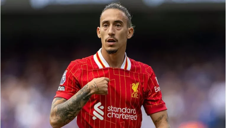 رومانو: تسيميكاس يقترب من الرحيل عن ليفربول