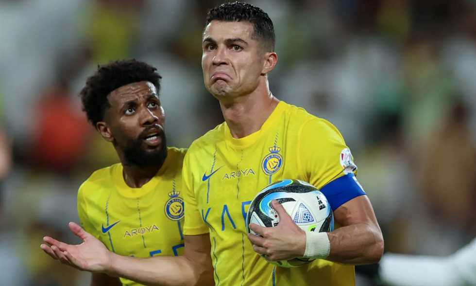 0 × 3.. رونالدو يفشل في التحقيق اللقب المحلي الأول مع النصر
                
                فشل النجم البرتغالي كريستيانو رونالدو في تحقيق اللقب المحلي الأول مع نادي النصر السعودي.
                السبت، 23 أغسطس 2025 - 18:07