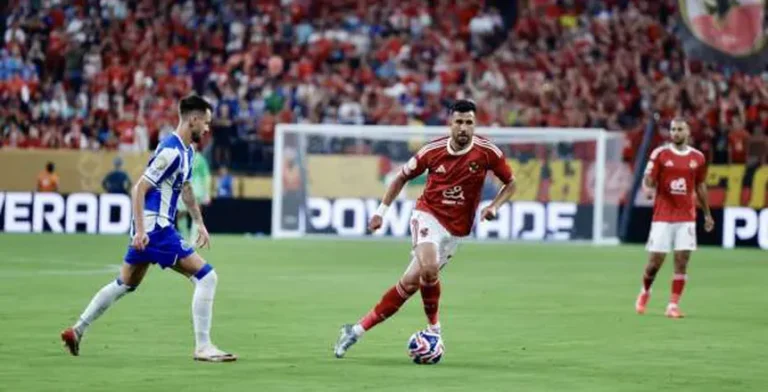 ريبيرو يحتوي تريزيجيه بسبب سوء الحظ: «مصلحة الفريق أولا»
