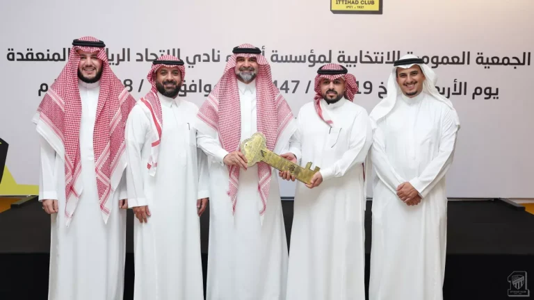"زلزال في جدة".. قرار صادم لجماهير الاتحاد بشأن الصفقات الجديدة