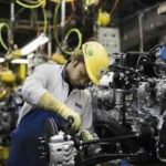 زيادة الناتج الصناعي في كوريا بنسبة 0.3% خلال شهر يوليو المنصرم.
