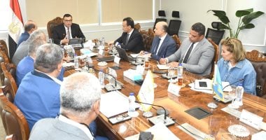 سرعة الإنجاز في حدائق الفسطاط وزير الإسكان يؤكد ضرورة الانتهاء من المشروع