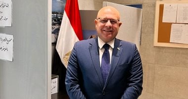 سفير مصر لدى كوريا الجنوبية يدلى بصوته فى انتخابات مجلس الشيوخ 2025