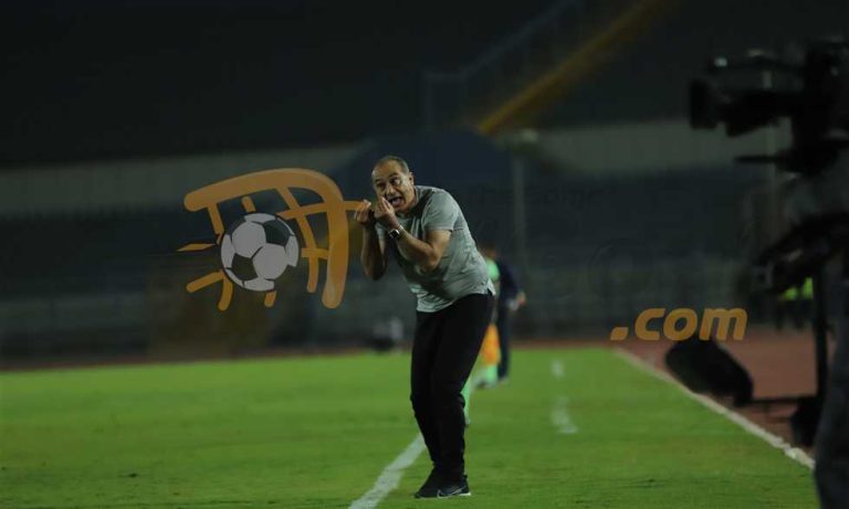 مصدر من سيراميكا لـ في الجول: لا نعلم سبب ظهور علي ماهر بالأهلي.. ومتمسكون باستمراره
                
                يتمسك سيراميكا كليوباترا باستمرار علي ماهر في منصب المدير الفني مع أنباء احتمالية رحيله لقيادة الأهلي.
                الأحد، 31 أغسطس 2025 - 15:35