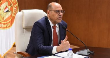 وزير العمل يعتمد صرف 2.9 مليون جنيه إعانات لعمالة غير منتظمة خلال شهر واحد