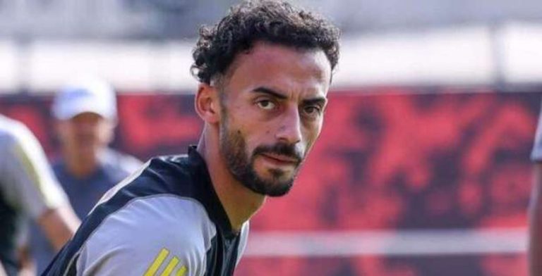 عرض ليبي يحل مشكلة أحمد عبد القادر في الأهلي