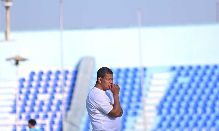 بطلها علاء عبد العال.. 8 تعادلات سلبية في الدوري المصري
                
                وصل عدد التعادلات السلبية في الدوري المصري إلى 8 مباريات من أًصل 27 تم لعبهم حتى الآن.
                الأربعاء، 20 أغسطس 2025 - 23:41
