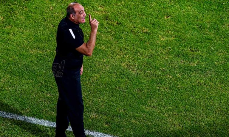 علي ماهر يصل لـ 100 انتصار في الدوري المصري
                
                وصل علي ماهر المدير الفني لـ سيراميكا كليوباترا لـ 100 انتصار كمدرب في الدوري المصري.
                الخميس، 21 أغسطس 2025 - 00:24