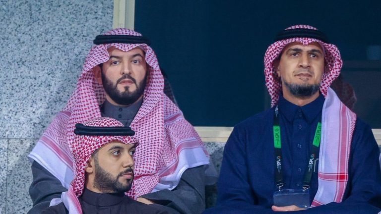 عودة المفرج إلى الهلال.. الكشف عن "منصب جديد" مع بن سعد