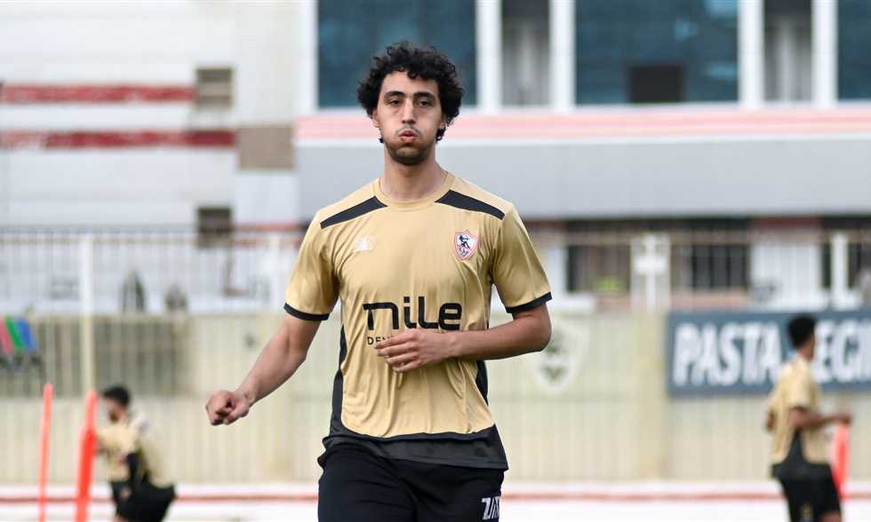 خبر في الجول - غزل المحلة يتراجع عن التعاقد مع رفاعي وأيمن.. ويتفق مع جريندو
                
                تراجع نادي غزل المحلة عن إتمام التعاقد مع الثنائي أحمد رفاعي مدافع الزمالك ومحمد أيمن لاعب نادي فاركو.
                الإثنين، 04 أغسطس 2025 - 11:28