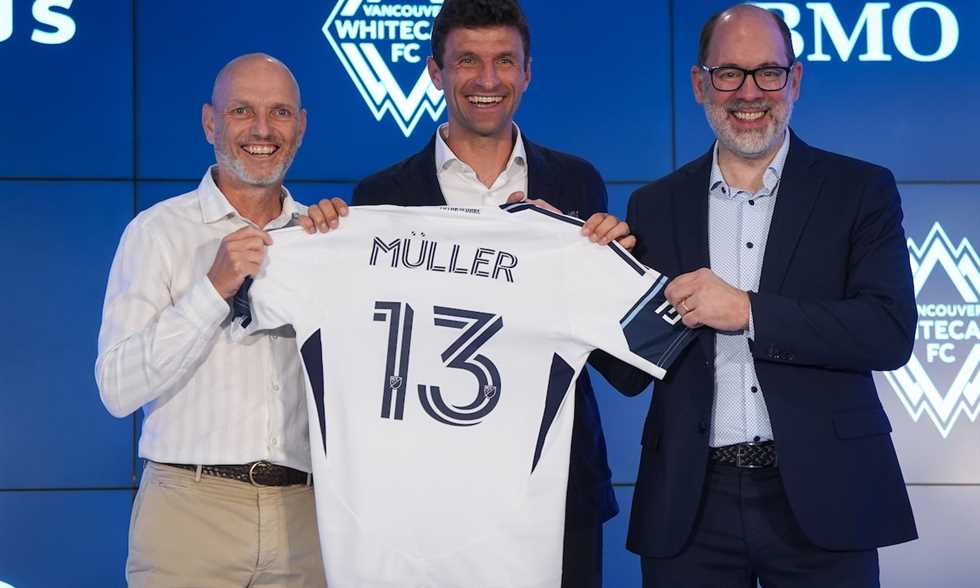 فانكوفر يتعادل أمام هوستون بالدوري الأمريكي في ظهور مولر الأول
                
                تعادل فانكوفر وايتكابس الكندي أمام هوستون دينامو بهدف لكل فريق ضمن منافسات الدوري الأمريكي.
                الإثنين، 18 أغسطس 2025 - 10:12