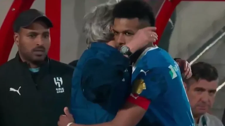 وسط اهتمام الاتحاد.. الجماز "يكشف" أزمة في تجديد البليهي مع الهلال