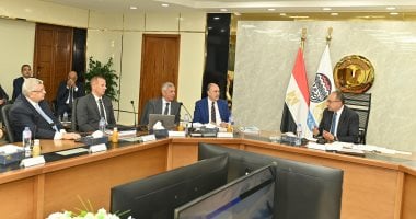 قفزات إيرادات القابضة للأدوية تصل 18 مليار جنيه بنمو 343%