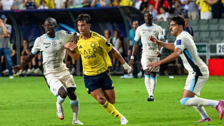 كانتي يهدد إدارة الاتحاد .. تطور يرعب جمهور العميد