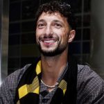 كولومبوس كرو الأمريكي يعلن وصول وسام أبو علي
                
                أعلن نادي كولومبوس كرو الأمريكي وصول وسام أبو علي مهاجم الأهلي السابق إلى أمريكا تمهيدا للانضمام إلى الفريق.
                الخميس، 14 أغسطس 2025 - 17:57