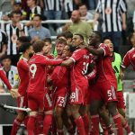 في الـ +100.. ليفربول ينجو من الريمونتادا ويحقق فوزا قاتلا على نيوكاسل
                
                حقق ليفربول فوزا مثيرا على نيوكاسل يونايتد بثلاثة أهداف مقابل هدفين في مباراة أقيمت سان جيمس بارك بالجولة الثانية من الدوري الإنجليزي الممتاز.
                الثلاثاء، 26 أغسطس 2025 - 00:18