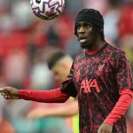 ليفربول بدون ظهير أيمن.. إصابة فريمبونج تبعثر أوراق سلوت