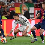 رومانو: مارسيليا يبدأ مفاوضات مع ريال مدريد بضم "الهدف الحلم"
                
                كشف فابريزيو رومانو الصحفي الشهير في سكاي سبورتس عن اهتمام نادي أولمبيك مارسيليا بضم داني سيبايوس لاعب وسط ريال مدريد.
                الإثنين، 25 أغسطس 2025 - 12:03