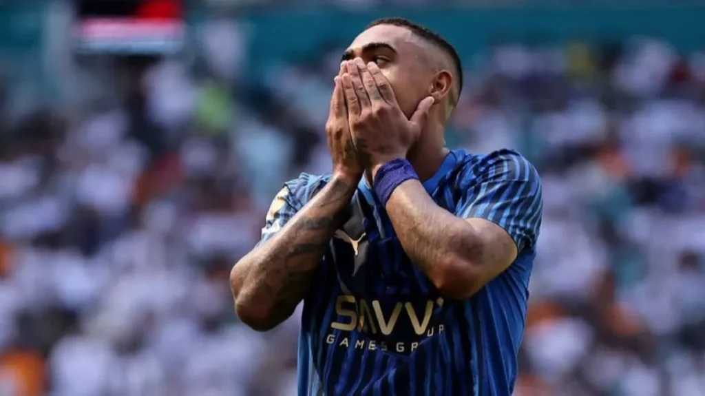 مالكوم يوجه رسالة مؤثرة لجماهير الهلال بعد انتهاء معسكر ألمانيا