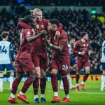 مانشستر سيتي يتقدم على برايتون بهدف هالاند في الشوط الأول