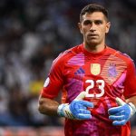 رومانو: مانشستر يونايتد يجدد مفاوضاته لضم إيميليانو مارتينيز
                
                جدد مانشستر يونايتد مفاوضاته مع نادي أستون فيلا لضم إيميليانو مارتينيز حارس مرمى الفريق.
                الأحد، 31 أغسطس 2025 - 11:17
