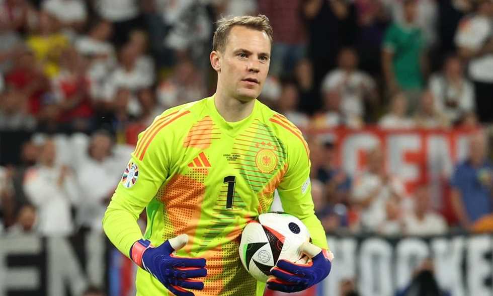 نوير يوضح.. هل يفكر في العودة لمنتخب ألمانيا
                
                أوضح المخضرم مانويل نوير حارس بايرن ميونيخ أنه لا يفكر في العودة لصفوف المنتخب الألماني بعد اعتزاله اللعب دوليا قبل عام.
                الإثنين، 18 أغسطس 2025 - 15:19