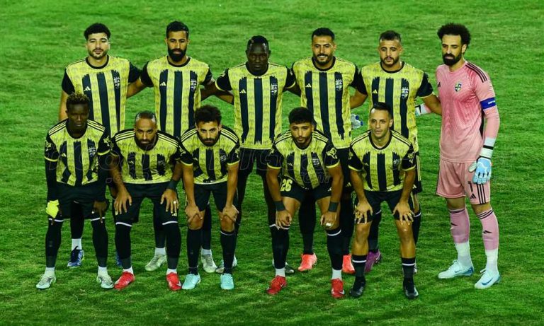 مباشر الدوري المصري - المقاولون (0)-(0) الحرس.. بداية اللقاء
                
                يقدم FilGoal.com تغطية حية ومباشرة لمباراة المقاولون العرب ضد حرس الحدود في الجولة الثالثة من الدوري المصري.
                الخميس، 21 أغسطس 2025 - 17:58