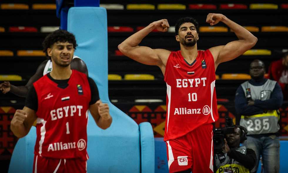مباشر كرة سلة - مصر (2)-(3) الكاميرون.. بداية المباراة
                
                يقدم لكم FilGoal.com تغطية مباشرة لمباراة منتخب مصر للسلة أمام نظيره الكاميروني في ربع نهائي بطولة إفريقيا لكرة السلة المقامة في أنجولا.
                الخميس، 21 أغسطس 2025 - 17:57