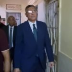 محافظ الجيزة يدلى بصوته فى انتخابات مجلس الشيوخ بالحى المتميز بأكتوبر