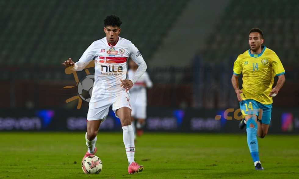 تدريبات تأهيلية لـ محمد السيد بعد استبعاده من مواجهة الزمالك ضد مودرن
                
                خاض محمد السيد لاعب وسط الزمالك تدريبات تأهيلية خاصة قبل انطلاق مباراة مودرن سبورت.
                الخميس، 21 أغسطس 2025 - 20:38