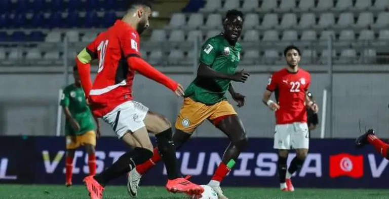 موعد انضمام محمد صلاح وعمر مرموش لمعسكر منتخب مصر