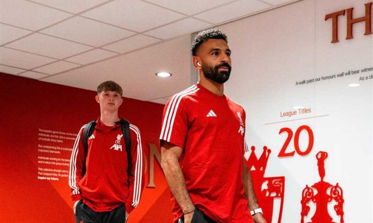 محمد صلاح غير راضي عن سعره في الفانتازي "لا يجب أن أكون الأغلى"
                
                عبر محمد صلاح نجم ليفربول وقائد منتخب مصر عن عدم رضاه عن سعره في لعبة فانتازي الدوري الإنجليزي للموسم المقبل.
                السبت، 09 أغسطس 2025 - 17:25