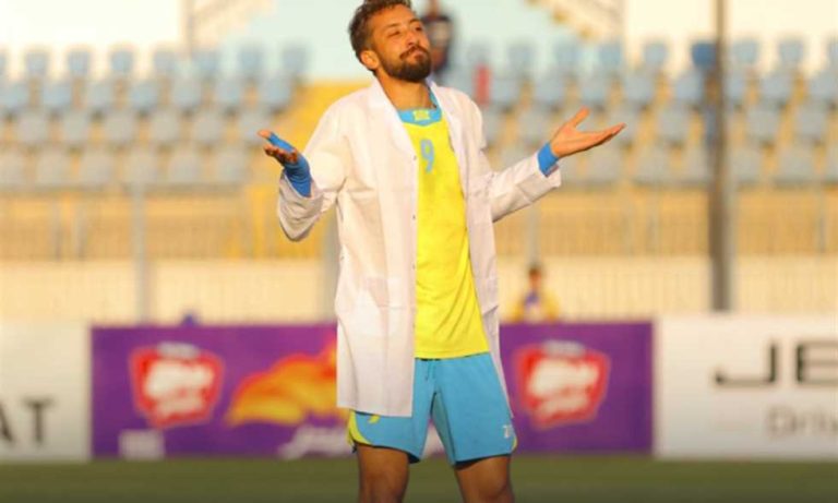 "المهاجم الطبيب".. مروان حمدي يخضع لعملية جراحية في قدمه
                
                أعلن نادي الإسماعيلي خضوع لاعبه مروان حمدي لعملية جراحية في قدمه اليمنى في أحد مستشفيات القاهرة.
                الإثنين، 18 أغسطس 2025 - 21:55