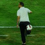 مكي: أشكر اللاعبين على تأدية واجباتهم ضد الزمالك بعد الخسارة ضد زد
                
                تقدم محمد مكي المدير الفني لـ المقاولون العرب بالشكر للاعبي فريقه بعد التعادل السلبي أمام الزمالك.
                السبت، 16 أغسطس 2025 - 23:43