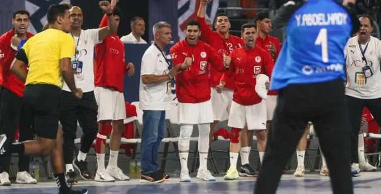 منتخب مصر يتقدم على إسبانيا ببطولة العالم لكرة اليد للناشئين في الشوط الأول