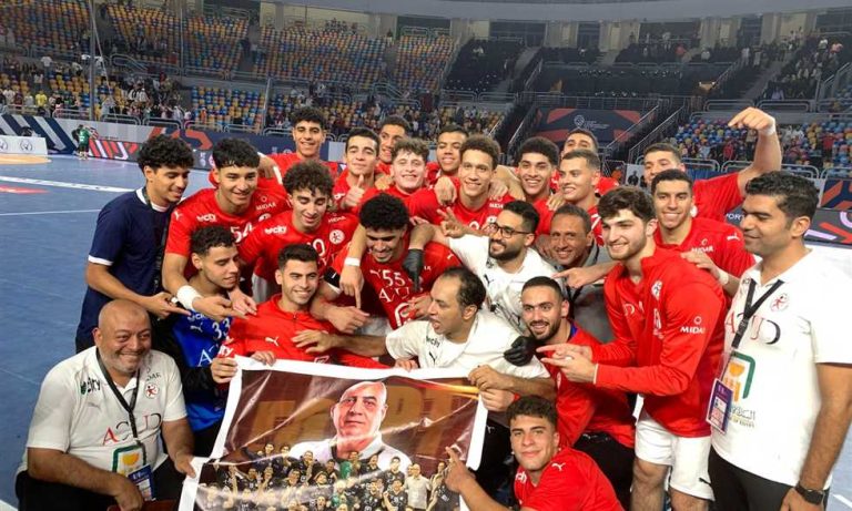 مواعيد مباريات الخميس 7 أغسطس 2025.. منتخب الناشئين ضد البحرين وبايرن أمام توتنام
                
                تنطلق منافسات الجولة الثانية من دور المجموعات ببطولة العالم للناشئين تحت 19 عاما لكرة اليد.
                الخميس، 07 أغسطس 2025 - 10:26