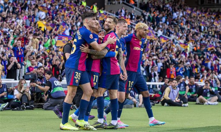 موندو ديبورتيفو: مباراة فياريال ضد برشلونة في الدوري قد تقام خارج إسبانيا
                
                كشفت صحيفة موندو ديبورتيفو الإسبانية عن إمكانية إقامة مباراة فياريال ضد برشلونة خارج إسبانيا.
                الأحد، 10 أغسطس 2025 - 16:49
