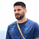 "أول علامات التمرد".. ميتروفيتش يرفض طلب الهلال قبل بداية الموسم