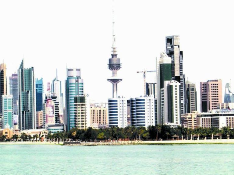ميزانية الكويت تسجل عجزاً بـ3.46 مليار دولار..أقل من التقديرات