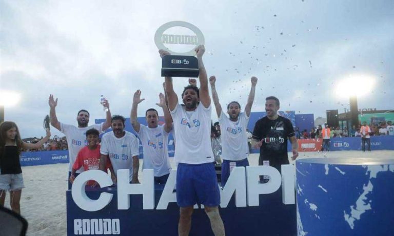 أساطير الكرة المصرية يتألقون في بطولة كأس CIB لكرة الروندو
                
                اختتمت في الساحل الشمالي النسخة الأولى من بطولة "كأس روندو" والتي ينظمها البنك التجاري الدولي CIB مصر، بمناسبة مرور 50 عاما على تأسيس البنك.
                الإثنين، 25 أغسطس 2025 - 12:15