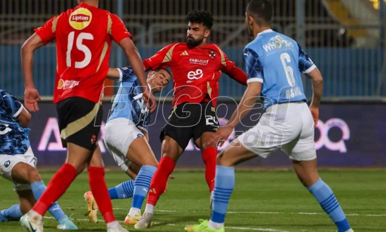 بسبب غلق استاد القاهرة.. نقل مباراة الأهلي وبيراميدز إلى السلام
                
                قررت رابطة الأندية المصرية المحترفة نقل مباراة الأهلي وبيراميدز إلى استاد السلام، بسبب إغلاق استاد القاهرة للإصلاحات.
                الإثنين، 18 أغسطس 2025 - 17:57