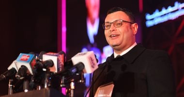 وزير الإسكان يتفقد مشروعات مطروح الجديدة