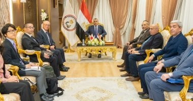 وزير الإنتاج الحربى يستقبل السفير اليابانى بالقاهرة لبحث أوجه التعاون المشترك
