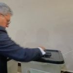 وزير السياحة يدلى بصوته فى انتخابات مجلس الشيوخ 2025