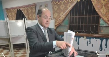 وزير المالية يشارك في انتخابات مجلس الشيوخ